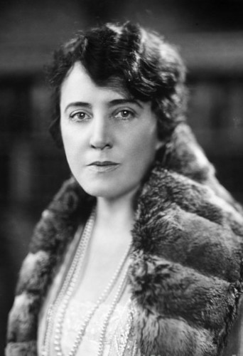 maryrobertsrinehart